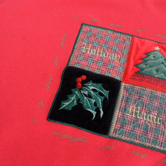 Vintage Honors  Plus Size Red Christmas Holiday Magic Crewneck Size 26/28 - Picture 9 of 10